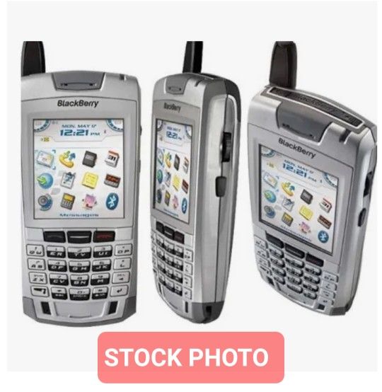 2004 Vodafone BlackBerry 7100v Charm Smartphone MISSING BATTERY UNTESTED AS-IS NOT WORKING FOR PARTS/ REPAIR SOLD AS-IS. BACK COVER HAS WRITING. The i