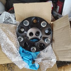 2 Sets Of Wheel Spacers