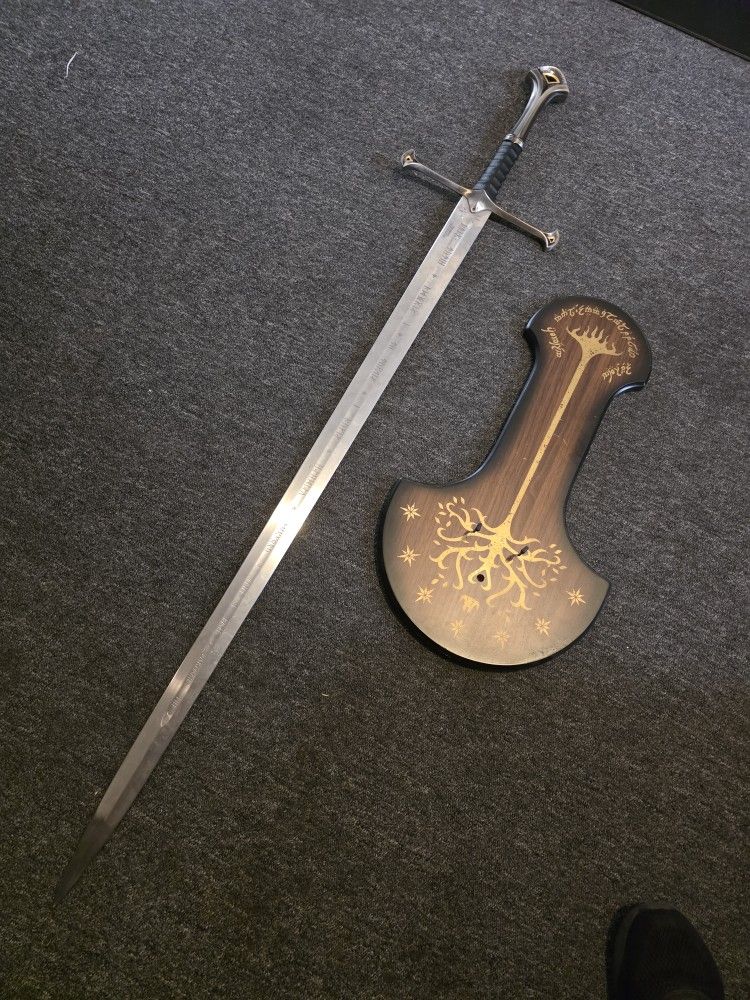 Lord Of The Rings Anduril Prop