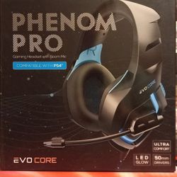 LED Glow Gaming Headphones With Boom Mic NEW SEALED