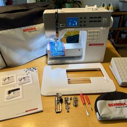 Bernina B330 Sewing Machine