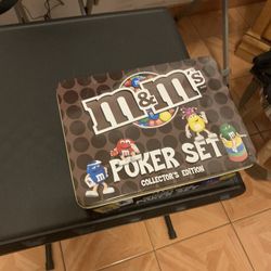 M&Ms Poker Set Very Nice 