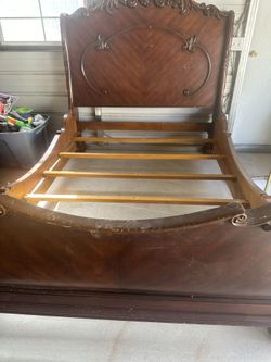 Beautiful Solid Wood Queen Bedframe $50