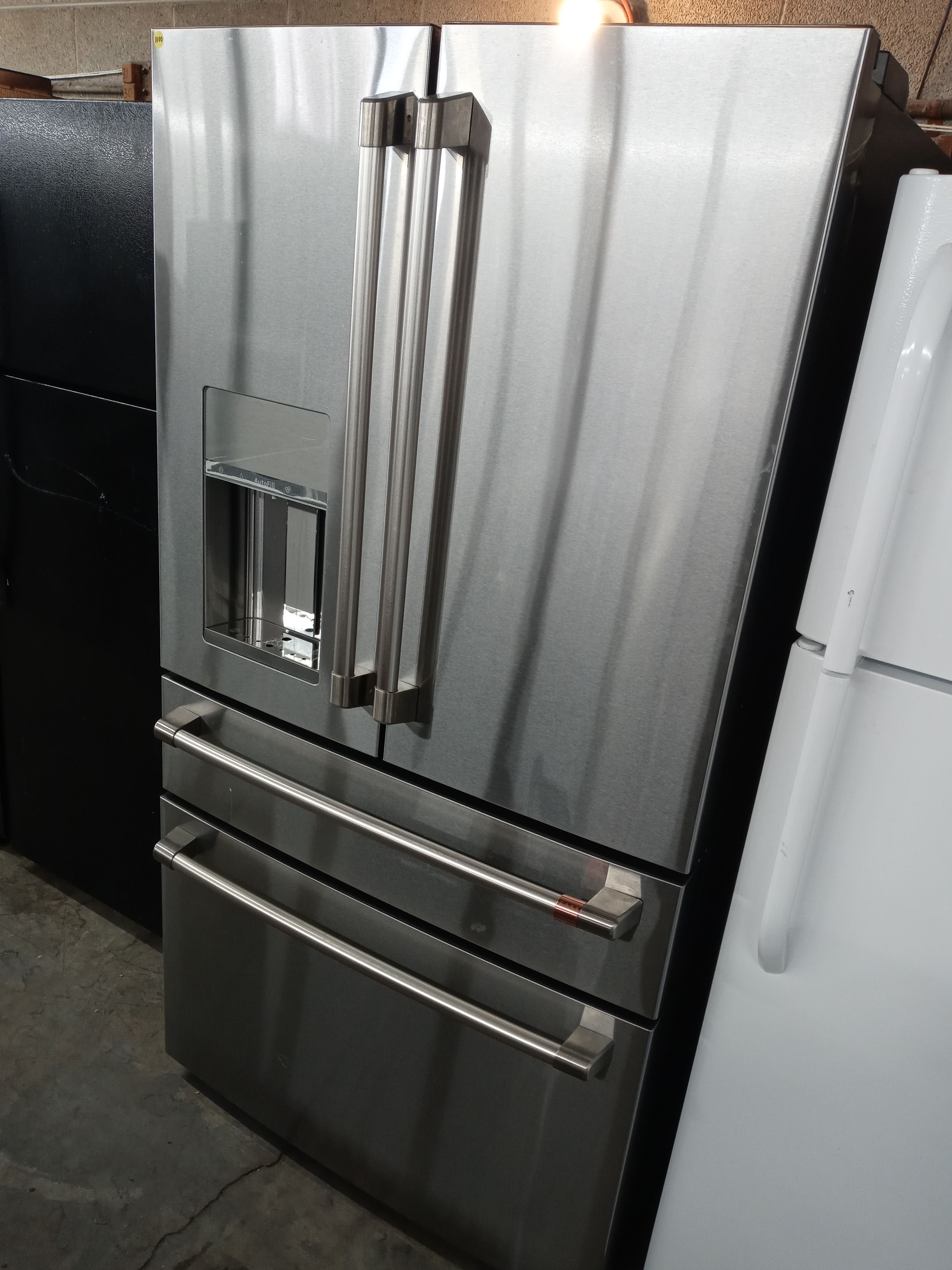 GE Cafe stainless steel 4-door french door refrigerator - Free delivery