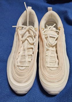 Used Nike Air Max 97 Pure Platinum Triple White 2019 921733-100, Women’s 8Used Nike Air Max 97 Pure Platinum Triple White 2019 921733-100, Women’s 8
