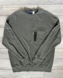MEDIUM GREEN DIVIDED CREWNECK SWEATSHIRT