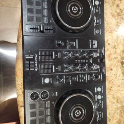 Pioneer Dj Box