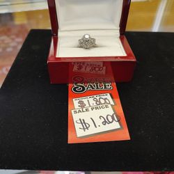 14 k Gold 1.75 Ctw Diamond Ring,Sz 7