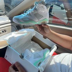 Jordan Retro 6s