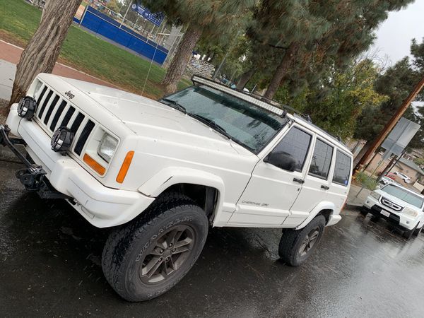 1998 Jeep Cherokee XJ for Sale in Los Angeles, CA - OfferUp