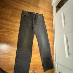 Women Levi’s Jeans 