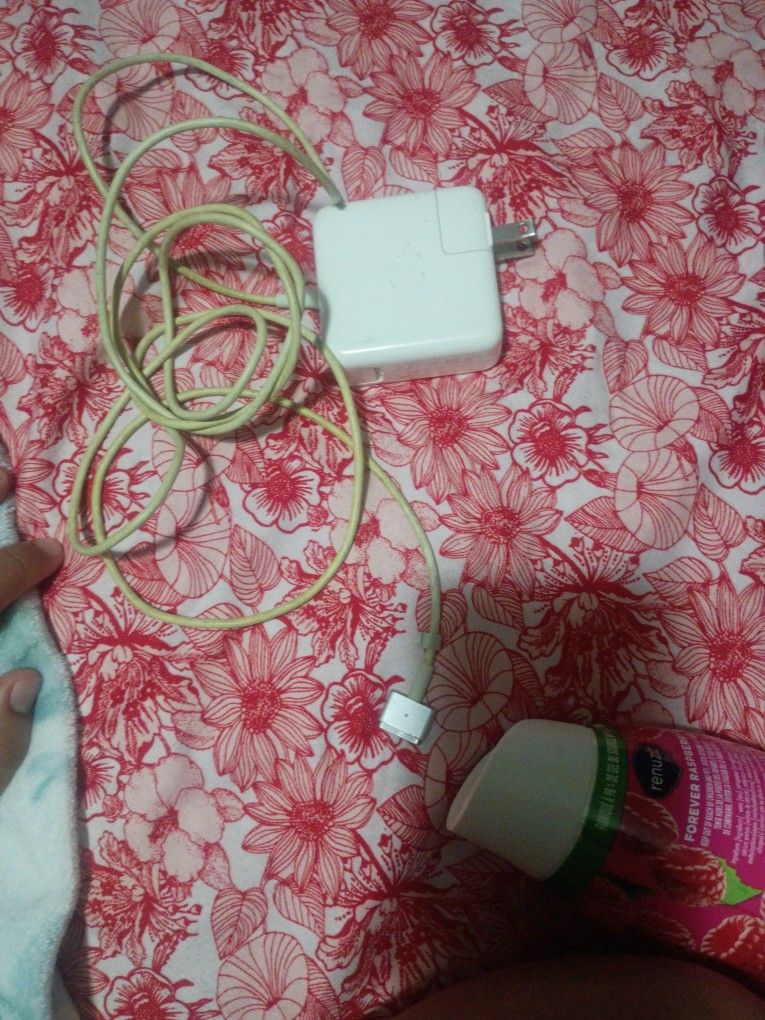 MacBook Charger