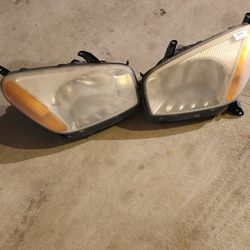 Toyota Rav 4  Front Lights  