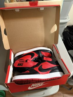 Nike Court Borough Mid 2