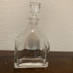 Decanter With Stopper