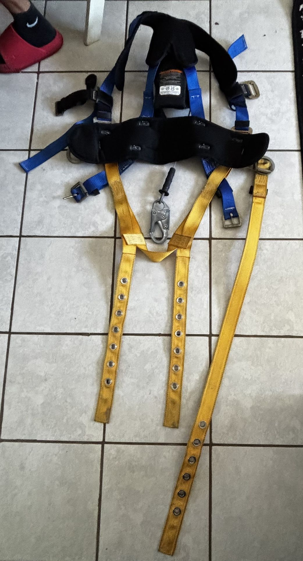 High PPE Equipment (high Personal Protection Equipment)