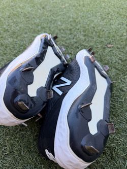 Baseball cleats