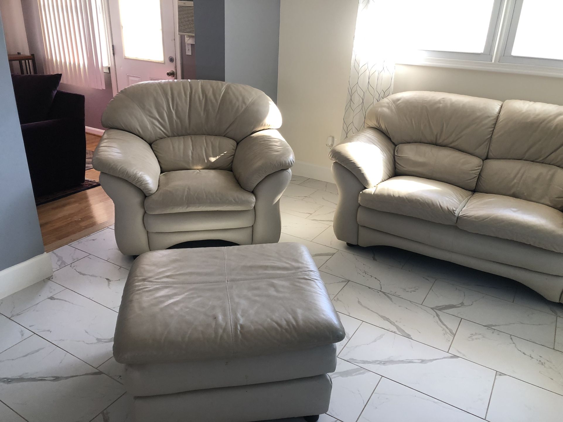 3 Piece Leather Furniture  Loveseat And Chair With Rest