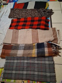 Sweaters Scarfs Lot