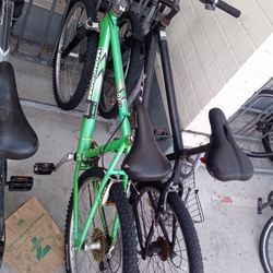 26" mongoose pro 3.5 mountain bike.