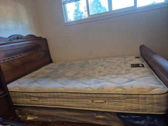 Full Sz Bed Set