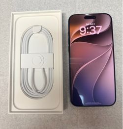 Iphone 17 Max Pro - 512GB AT&T - Blue excellent condition