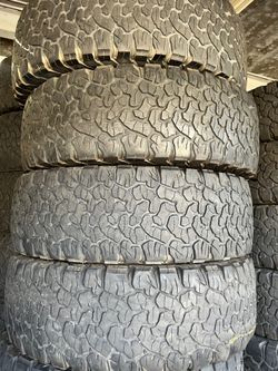 Vendo 275/70/R18 las 4 llantas por $200