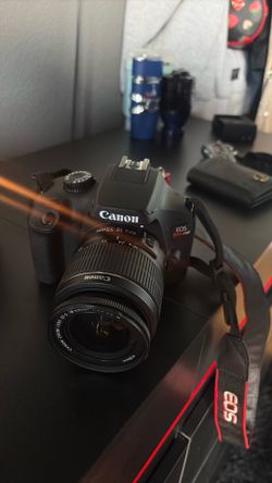 Cannon Camera Rebel T100