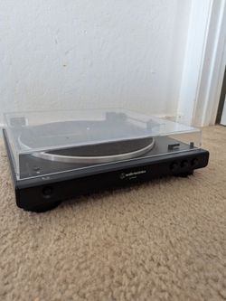 Audio-Technica AT-LP60XBT Turntable (FOR PARTS)
