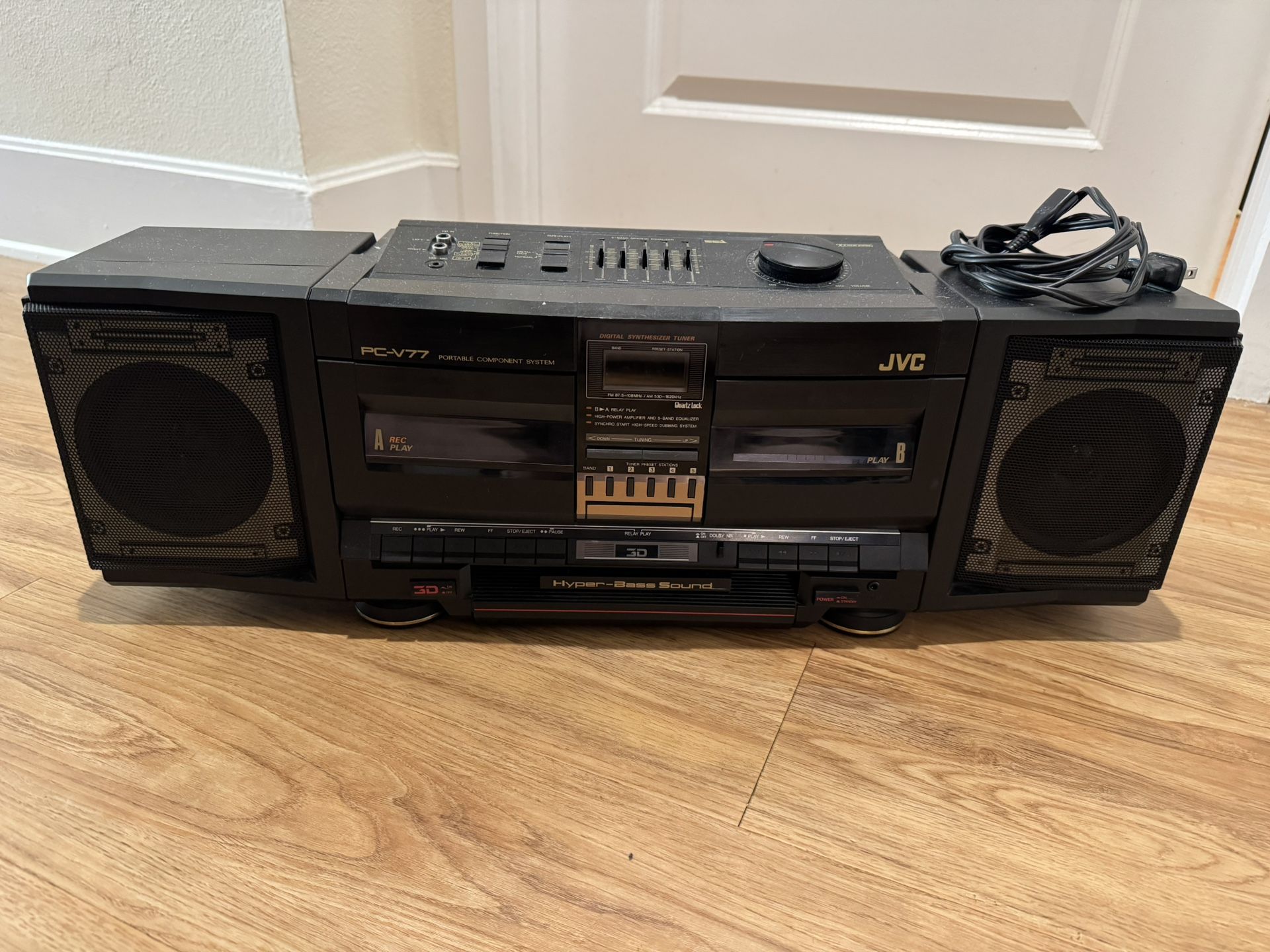 JVC PC-VC77 Boombox Cassette AM/FM