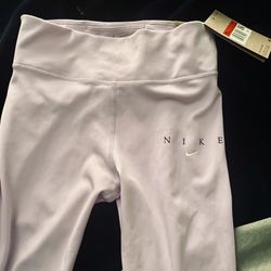 Nike Pro Women Pants