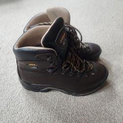 Asolo Backpacking Boots Size US 9.5