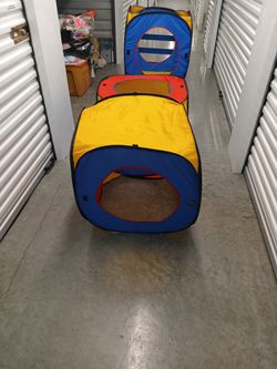 Kids Play huts