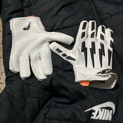 Selling Perks Football Gloves