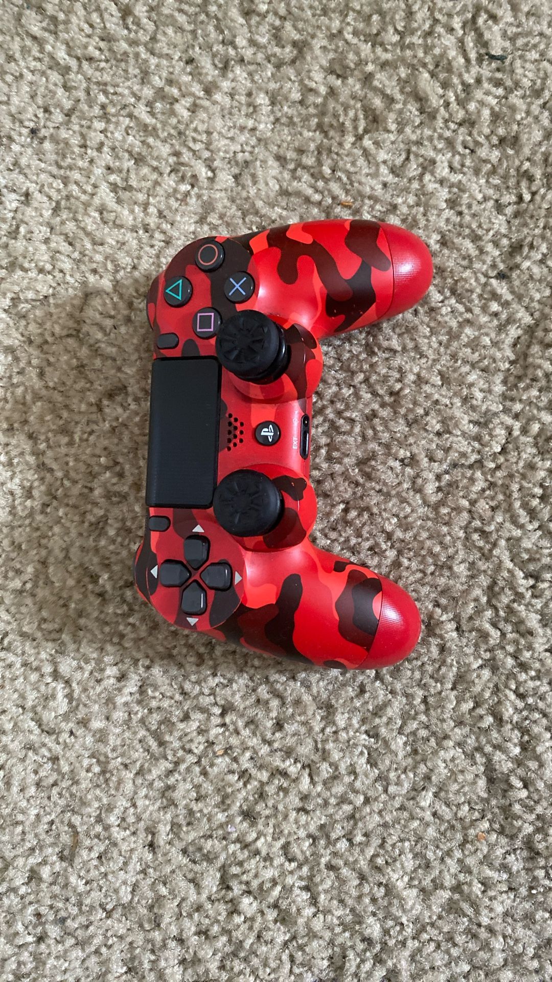 PS4 Controller