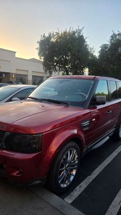 Sport land rover