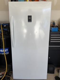Upright Freezer Fridge