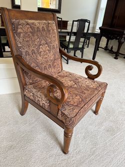 ACCENT ARM SIDE CHAIR