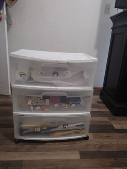 Plástic cabinet