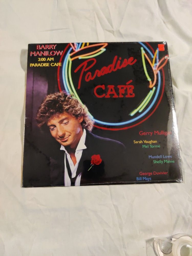 Barry Manilow Vinyl LP Paradise Cafe. Still Sealed