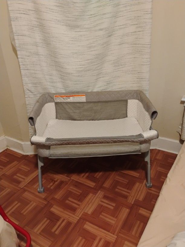 Bedside Sleeper Convertible Crib