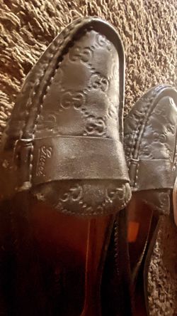 Gucci loafers Size 7 Men