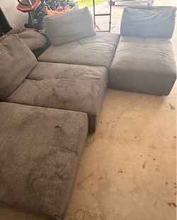 Free sectional