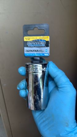 1/2 inch drive  32 mm