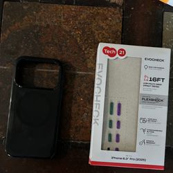 IPhone 17 Pro Drop Protection Phone Case Up to 16ft**. ( Tech 21),NEW