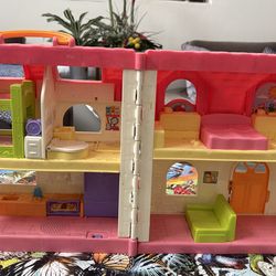 Doll House - Foldable/ Portable