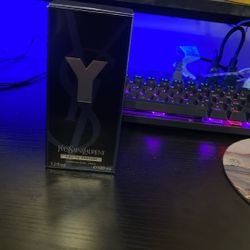  Y Eau de Parfum