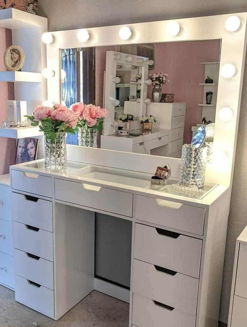vanity for makeup
