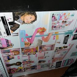 L.O.L OMG Doll House 