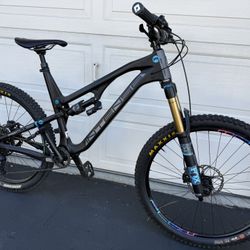 Intense Recluse R Carbon Fiber